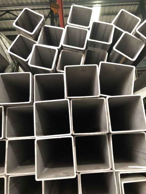 熱鍍鋅方矩管的價格受到哪些因素影響？