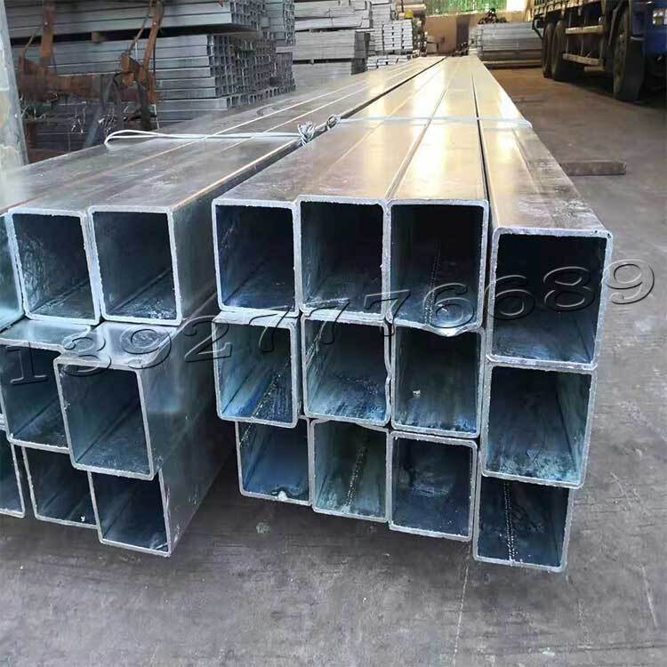 熱浸鋅方管廠內產品